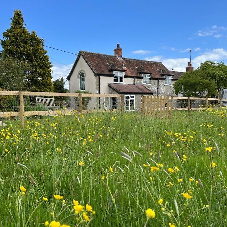 Charming Modernized Country Cottage Near Mere, Wiltshire Mere  Exteriér fotografie