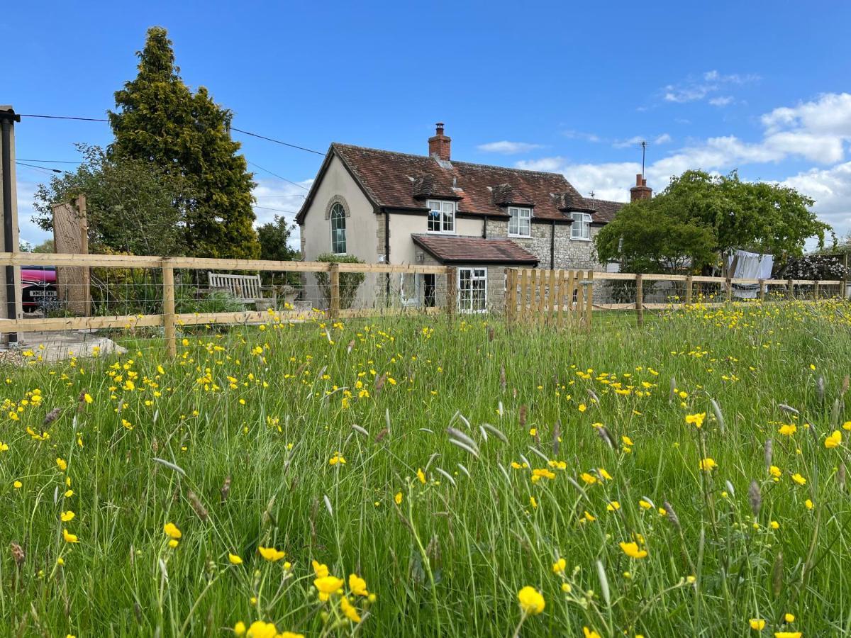 Charming Modernized Country Cottage Near Mere, Wiltshire Mere  Exteriér fotografie